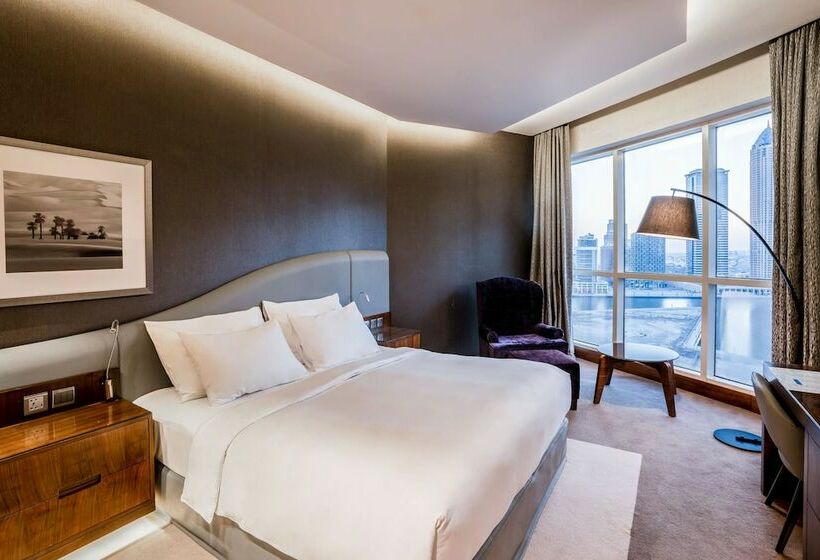 Номер Стандарт, Radisson Blu Hotel, Dubai Waterfront