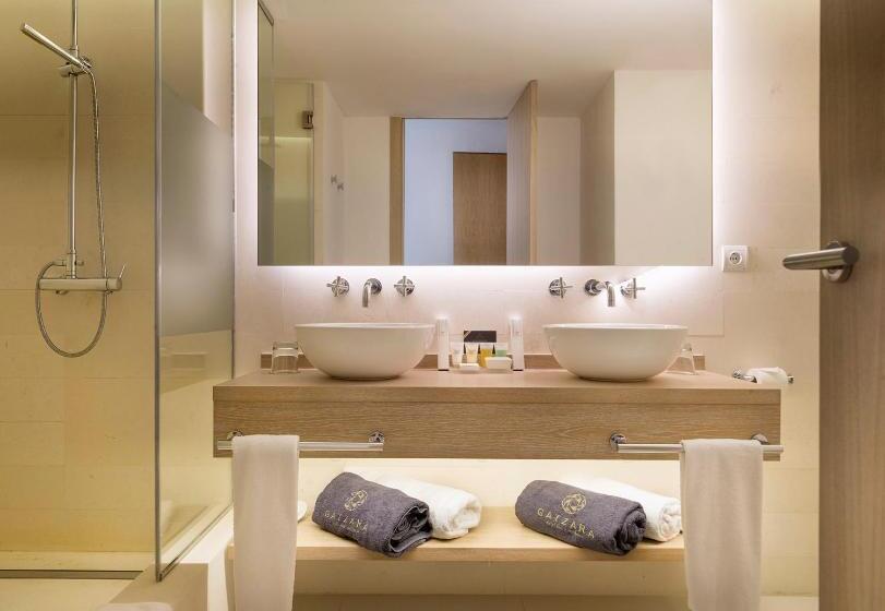 Студия Стандарт, Gatzara Suites Santa Gertrudis