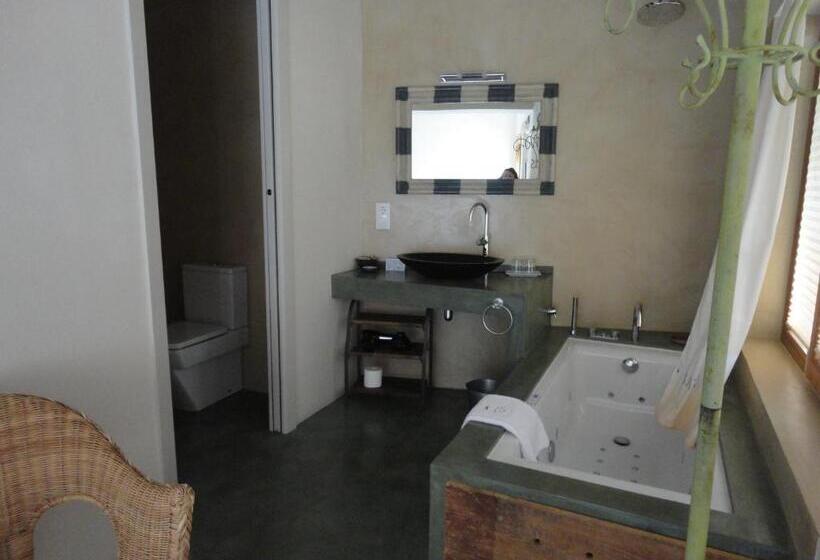 Номер Superior, Rural Cal Torner Adults Only