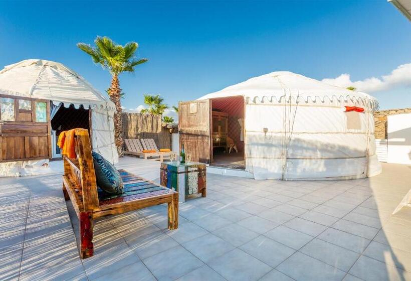 Habitación Familiar Vista Mar, Eco Village Finca De Arrieta   Yurts And Stone Cottages   Shared Pool   Walking Distance To Arrieta