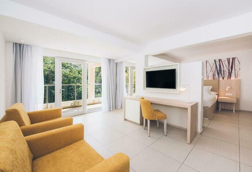 가든 전망 주니어 스위트, Iberostar Waves Herceg Novi - All Inclusive