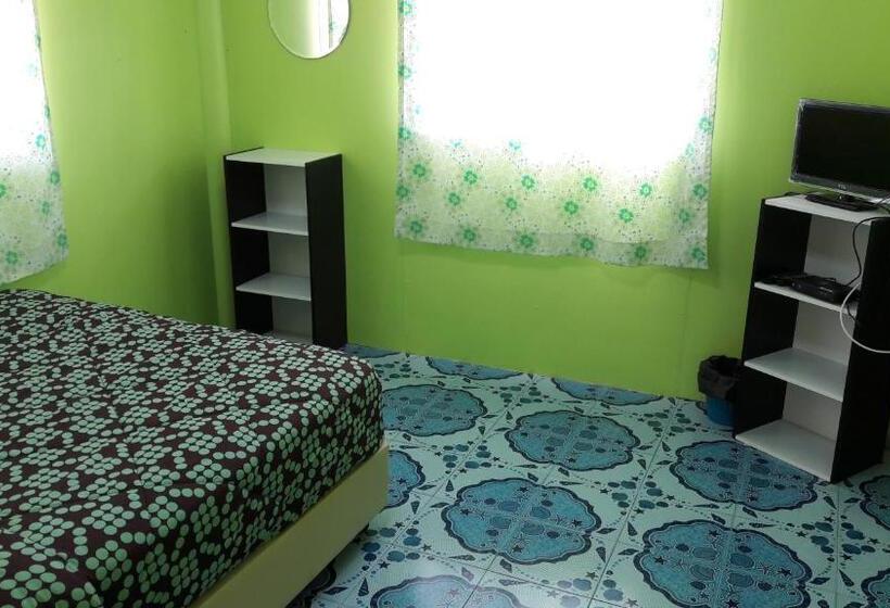 اتاق استاندارد با سرویس بهداشتی مشترک, Sampaongern Home Stay