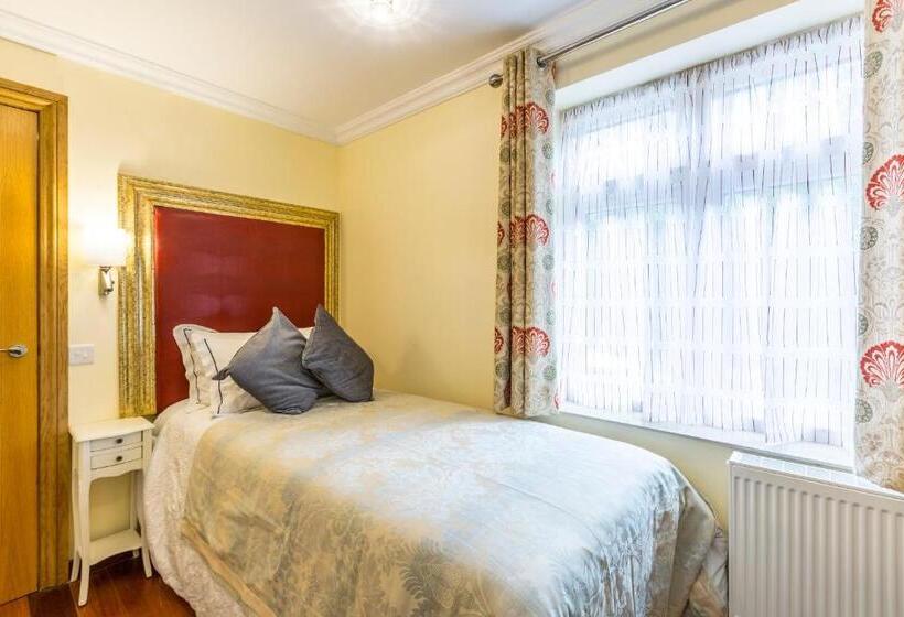 غرفة قياسية فردية, Linton Hotel Luton