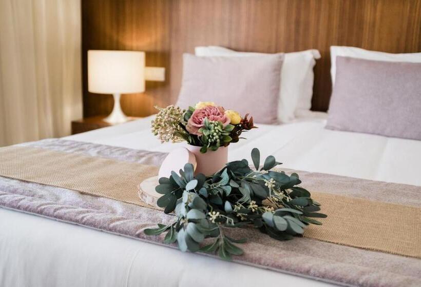 Люкс Superior, Quinta Do Pinheiro Hotel E Eventos By Grupo Quinta Dos Lagos