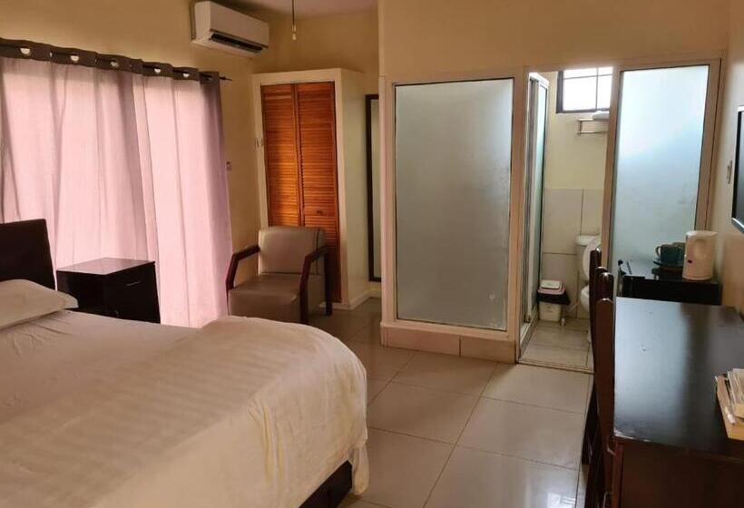 带阳台的标准单人间, Oriental Suites