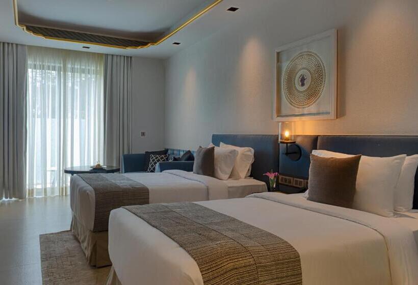 带阳台精选间, Azaya Beach Resort Goa