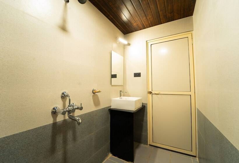 家庭间, Kay S Riverview Resort