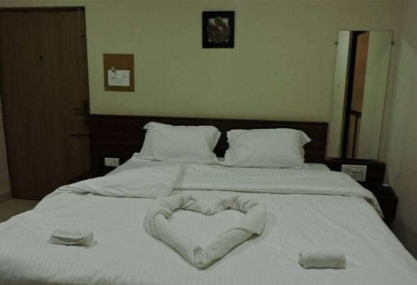 高级大房间, Kay S Riverview Resort