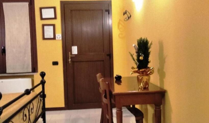 اتاق استاندارد, Motel Est