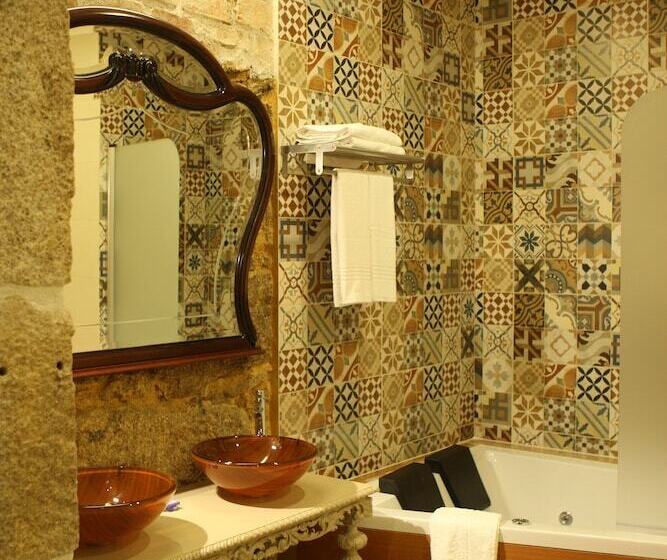 Люкс Повышенной Комфортности, Art'otel Barcelos