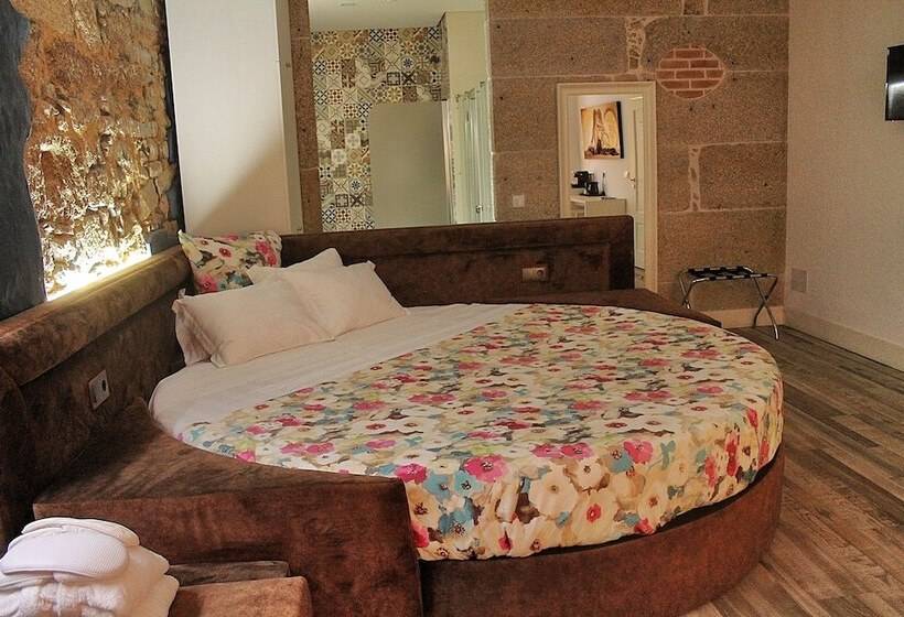 Люкс Повышенной Комфортности, Art'otel Barcelos