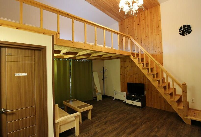 Апартаменты Дюплекс 1 Спальня, Guesthouse Kim S Cabin