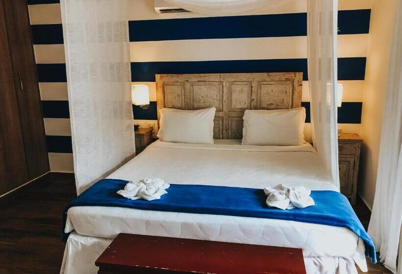 Quarto Quádruplo Premium, Pousada Da Prainha