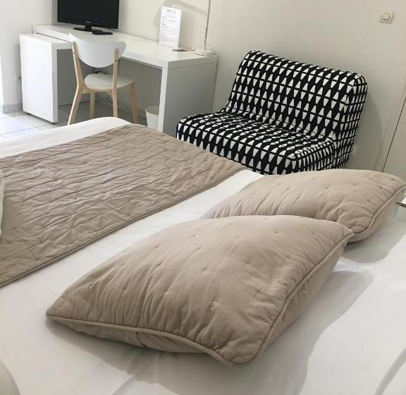 Номер Стандарт Трехместный, Hôtel La Ferme D En Chon