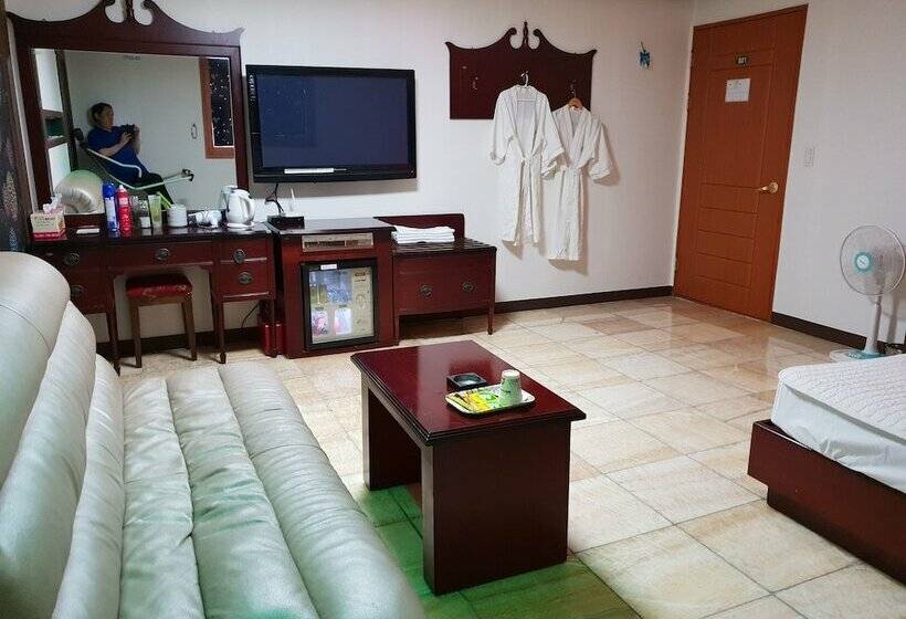 Номер Стандарт, Plus Motel