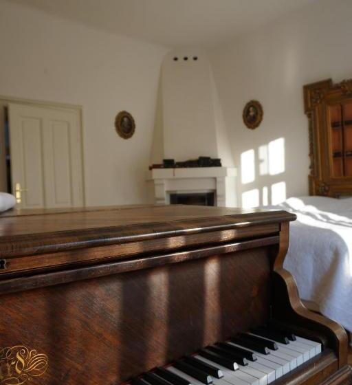 Standardzimmer mit Flussausblick, Sarah S Altstadt Oase Salzburg