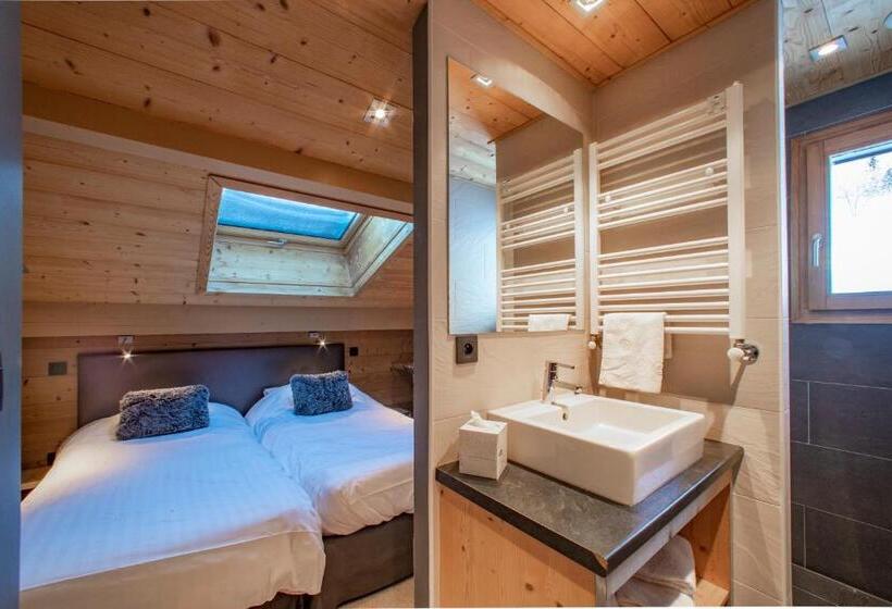 غرفة دور أخير, Chalet Les Rhodos