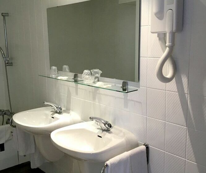 Quarto Estandar, Du Nord