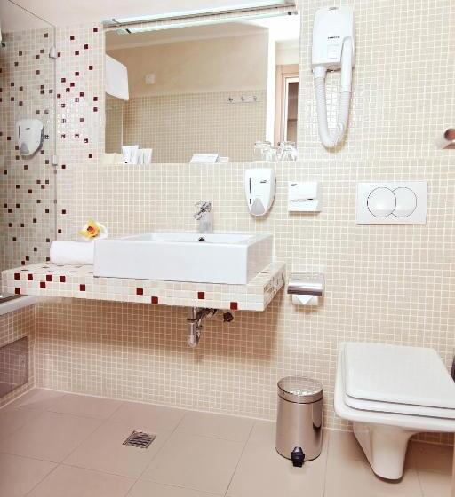 اتاق استاندارد, Kardial