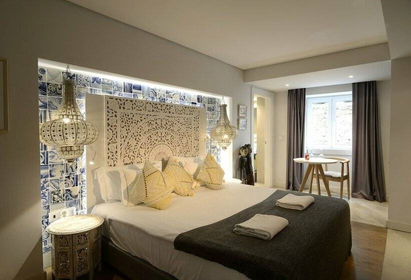 استودیوی استاندارد, Dalma Old Town   Castelo