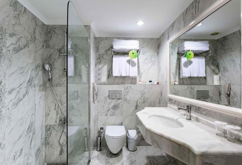 Номер Superior, Euphoria Palm Beach Resort