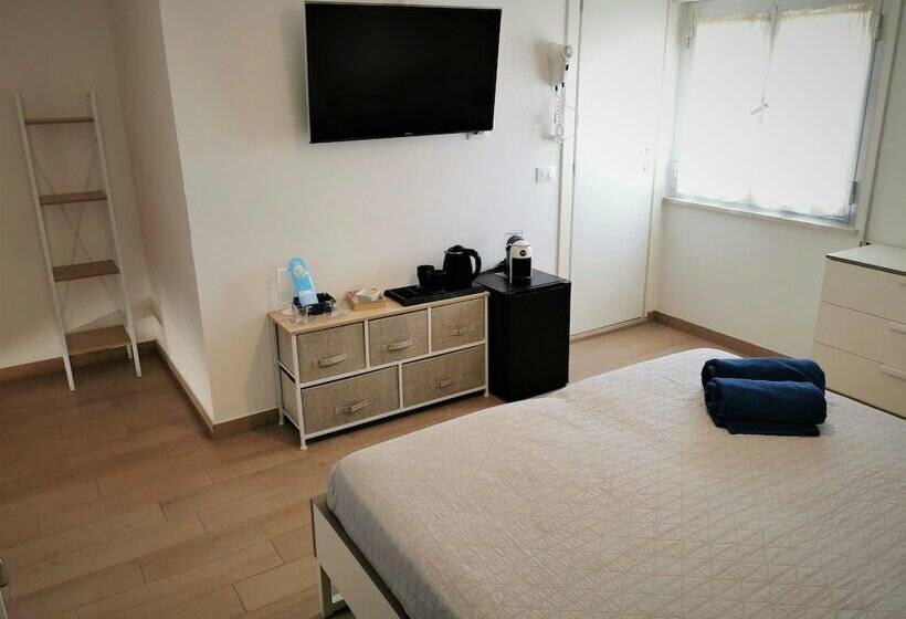 Номер Deluxe Вид на Море Боковой, Kursaal Di Bellaria