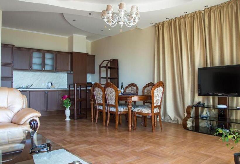 Апартаменты Deluxe 3 Спальни, Long Beach Resort