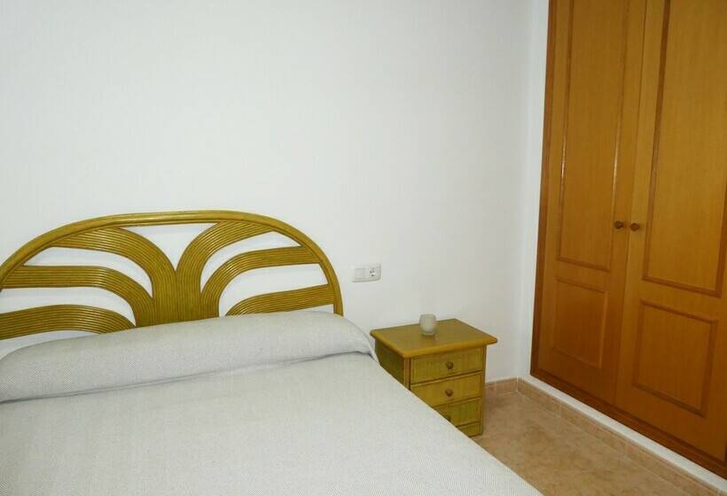 ３ベッドルームアパートメント, Apartamentos Tavernes Gandía 3000