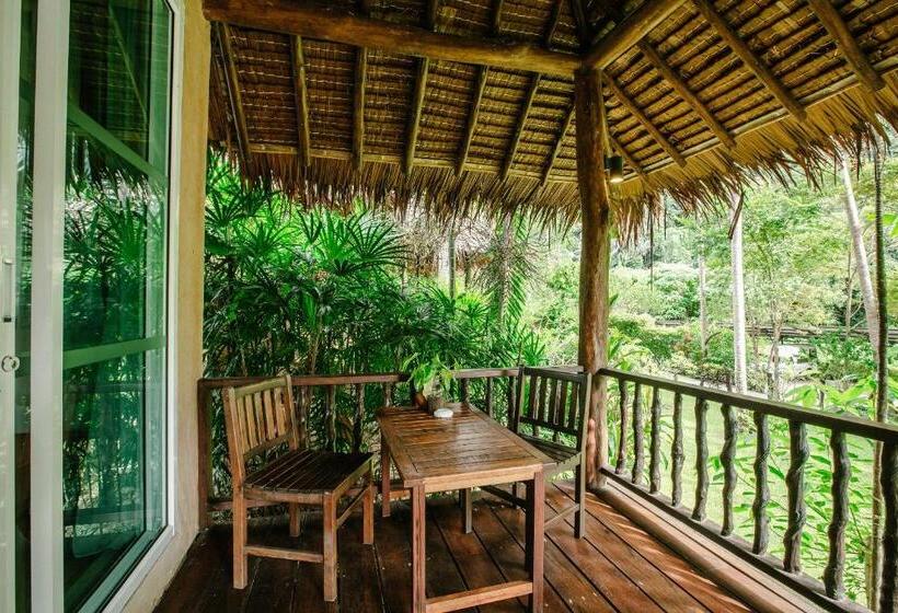 کلبه دلوکس, Ban Sainai Resort  Sha Extra Plus Aonang S Green Resort