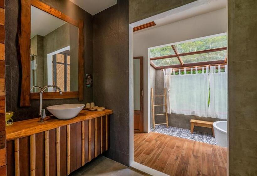 اتاق استاندارد با تخت بزرگ, Ban Sainai Resort  Sha Extra Plus Aonang S Green Resort