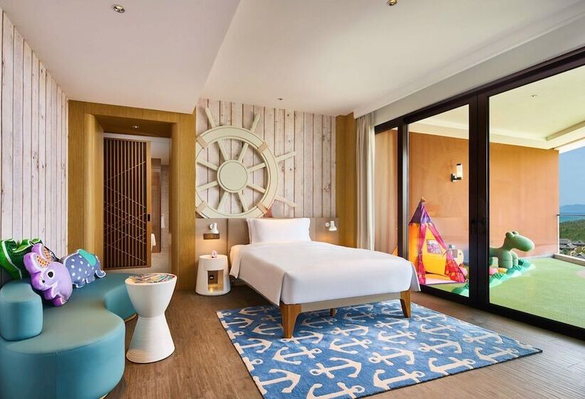 Family Suite, Crowne Plaza Sanya Haitang Bay Resort, An Ihg