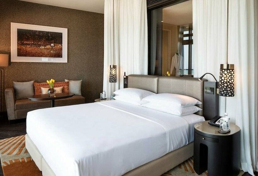 Номер Стандарт Двуспальная Кровать, Grand Hyatt Abu Dhabi Hotel & Residences Emirates Pearl