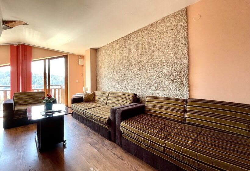 Апартаменты Comfort 2 Спальни, Family Hotel Carpe Diem