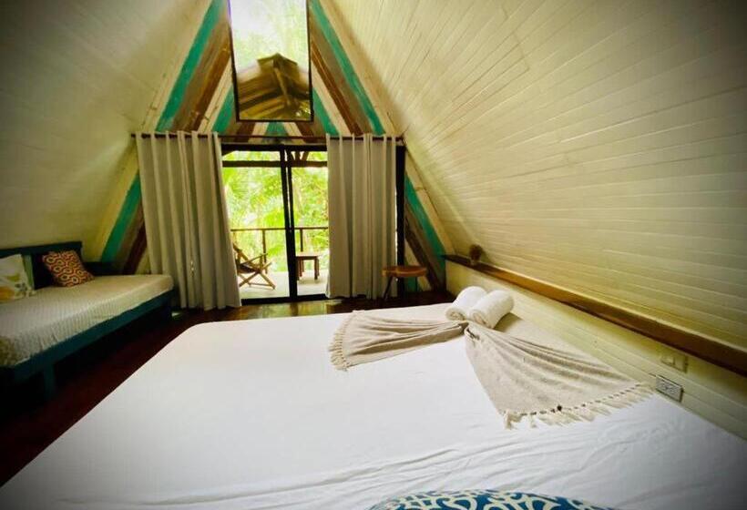 标准平房, Calala Lodge