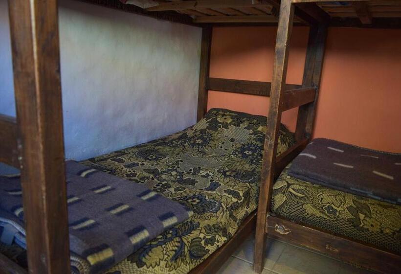 スタンダード４人部屋, Tierra Andina Hostel