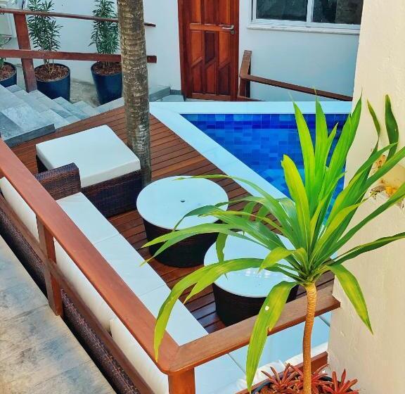 سوییت خانوادگی, Pousada Primeira Praia Suítes