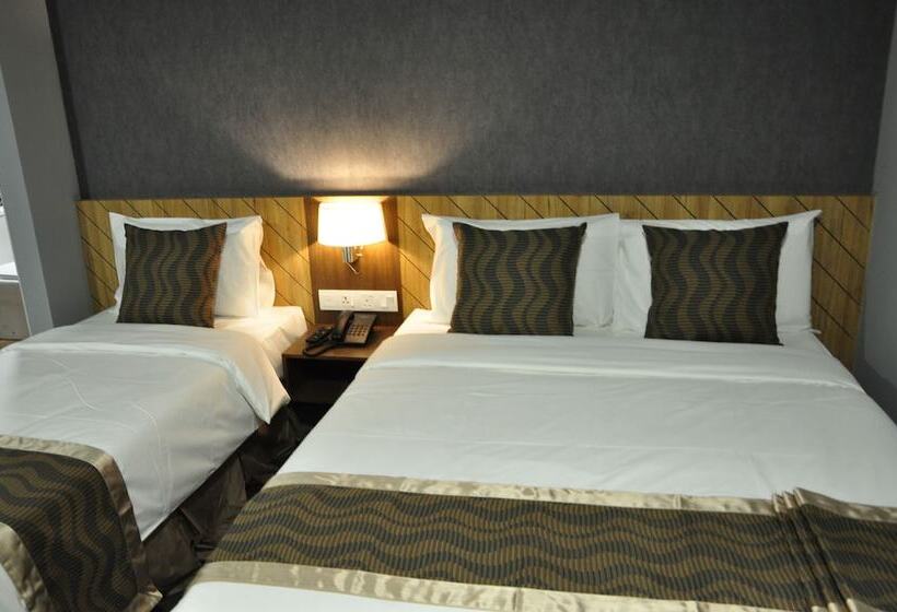 Трехместный Номер Superior, Valya Hotel, Kuala Terengganu