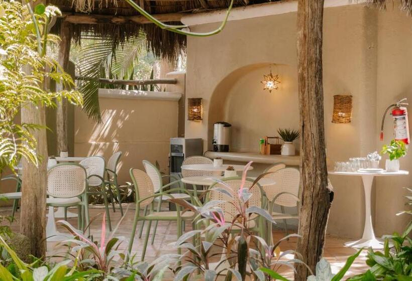 스위트 킹사이즈 침대, Casa Real Sayulita Hotel Boutique