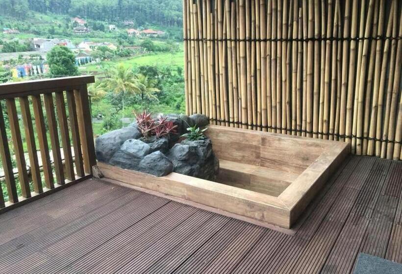 Люкс Повышенной Комфортности, The Onsen Hot Spring Resort
