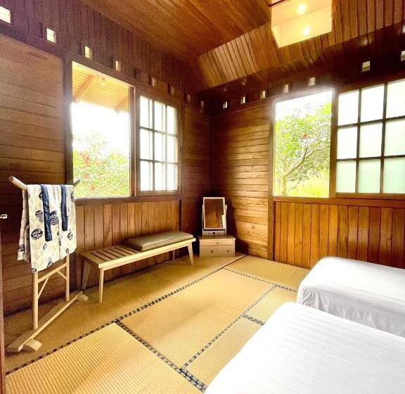 Люкс Повышенной Комфортности, The Onsen Hot Spring Resort