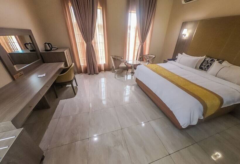 اتاق سوپریور, Maxbe Continental