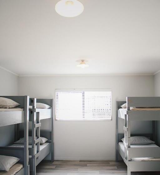 공동 객실, Hugo & Carter S Backpackers & Motel