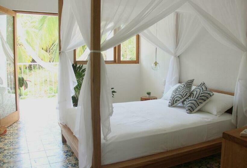 اتاق استاندارد با بالکن, Casa Del Pavo Real Boutique