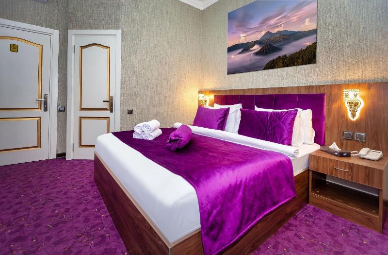 Семейный Номер, Aston Inn Tasikmalaya