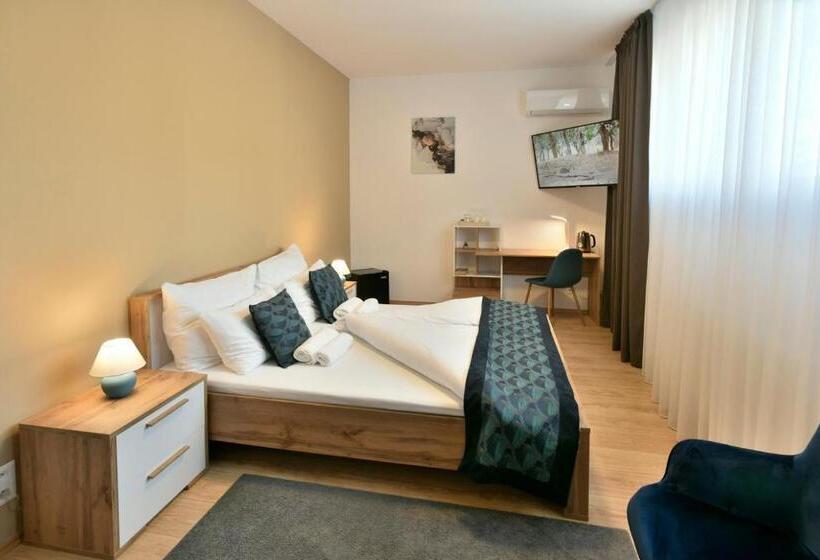 اتاق لوکس, River View Apartments