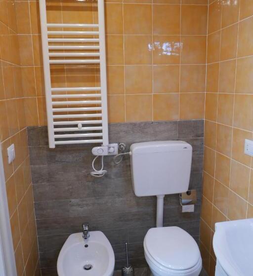 اتاق کلاسیک, B&b Da Ary Colorful Rooms