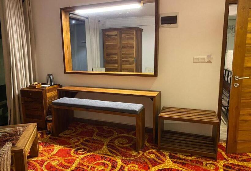 Номер Deluxe Вид на Озеро, Lakewood Residence