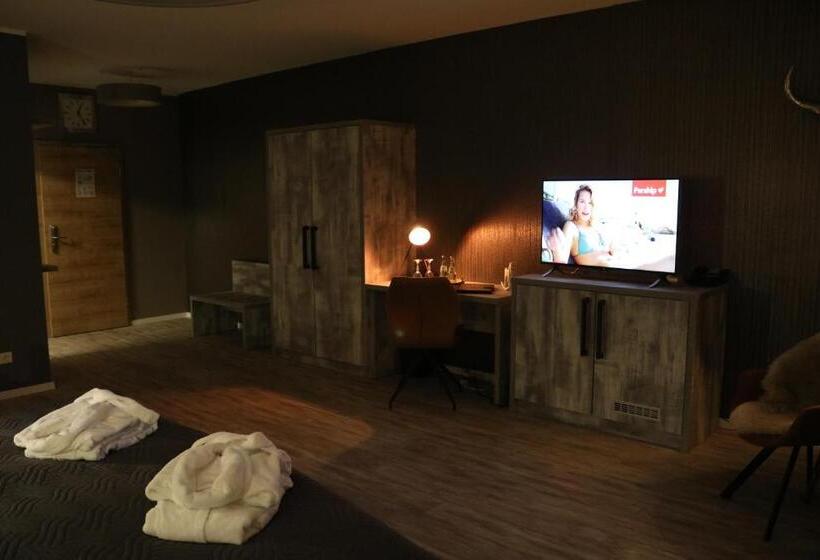 小型套房, Vitalounge Sports & Spa