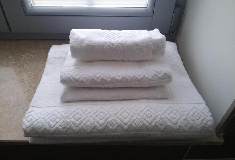 Chambre Standard Individuelle, Nuovo Albergo Operai