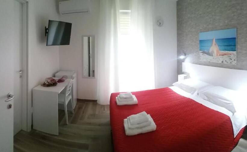 Номер Стандарт с Балконом, La Bella Vita